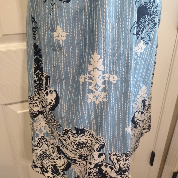 G.H. Bass & Co. Blue and White Floral Dress - Picture 3 of 9